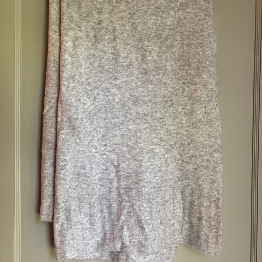 Treasure & Bond Light Gray Women's wrap